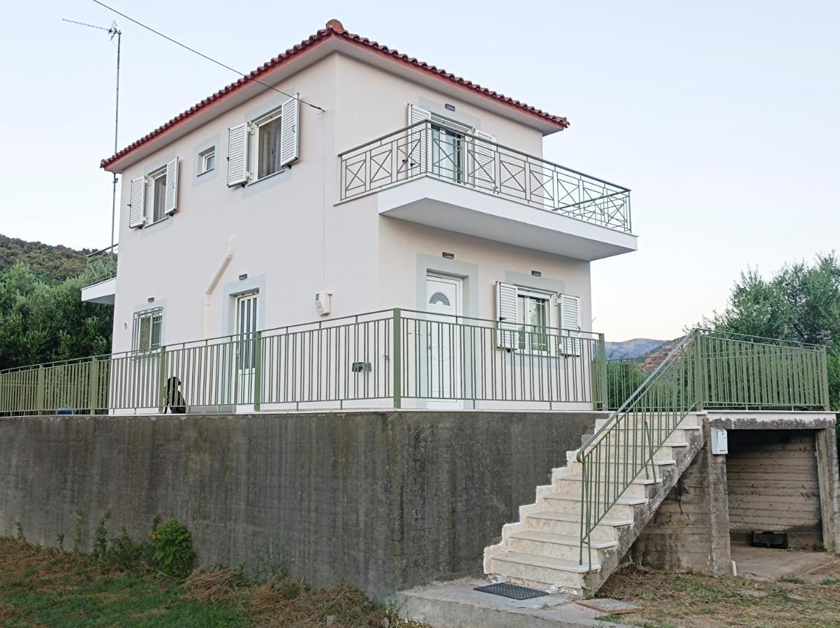 Zoi'S Hοuse.Vacation Home In Mani Near Vathi Beach Dış mekan fotoğraf