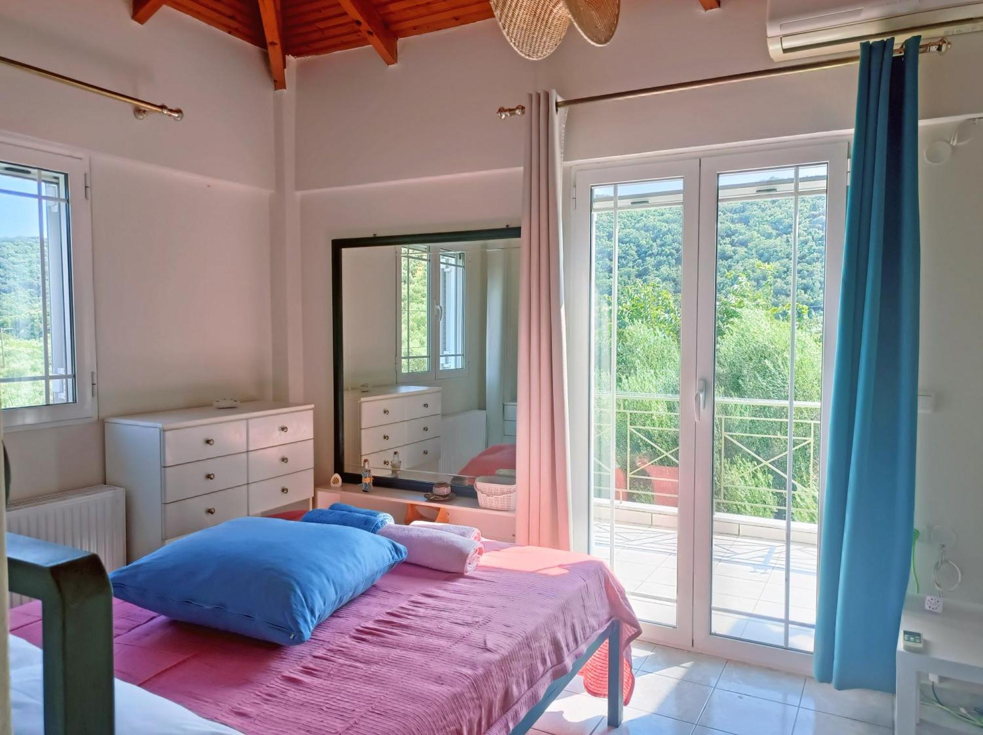 Zoi'S Hοuse.Vacation Home In Mani Near Vathi Beach Dış mekan fotoğraf
